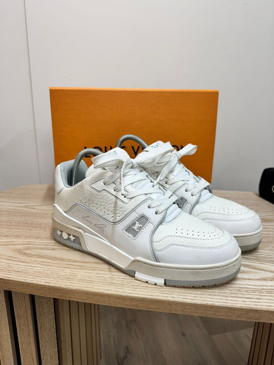 Louis Vuitton White Monochrome Trainers – EU 38 / UK 5