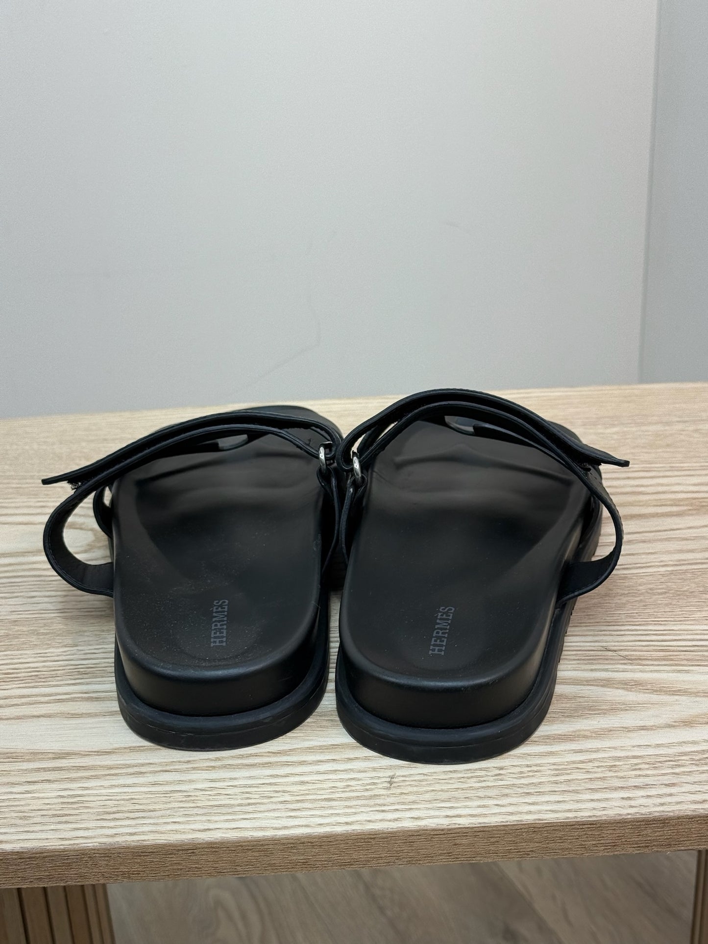 Hermès Chypre Black Leather Sandal EU44/UK10