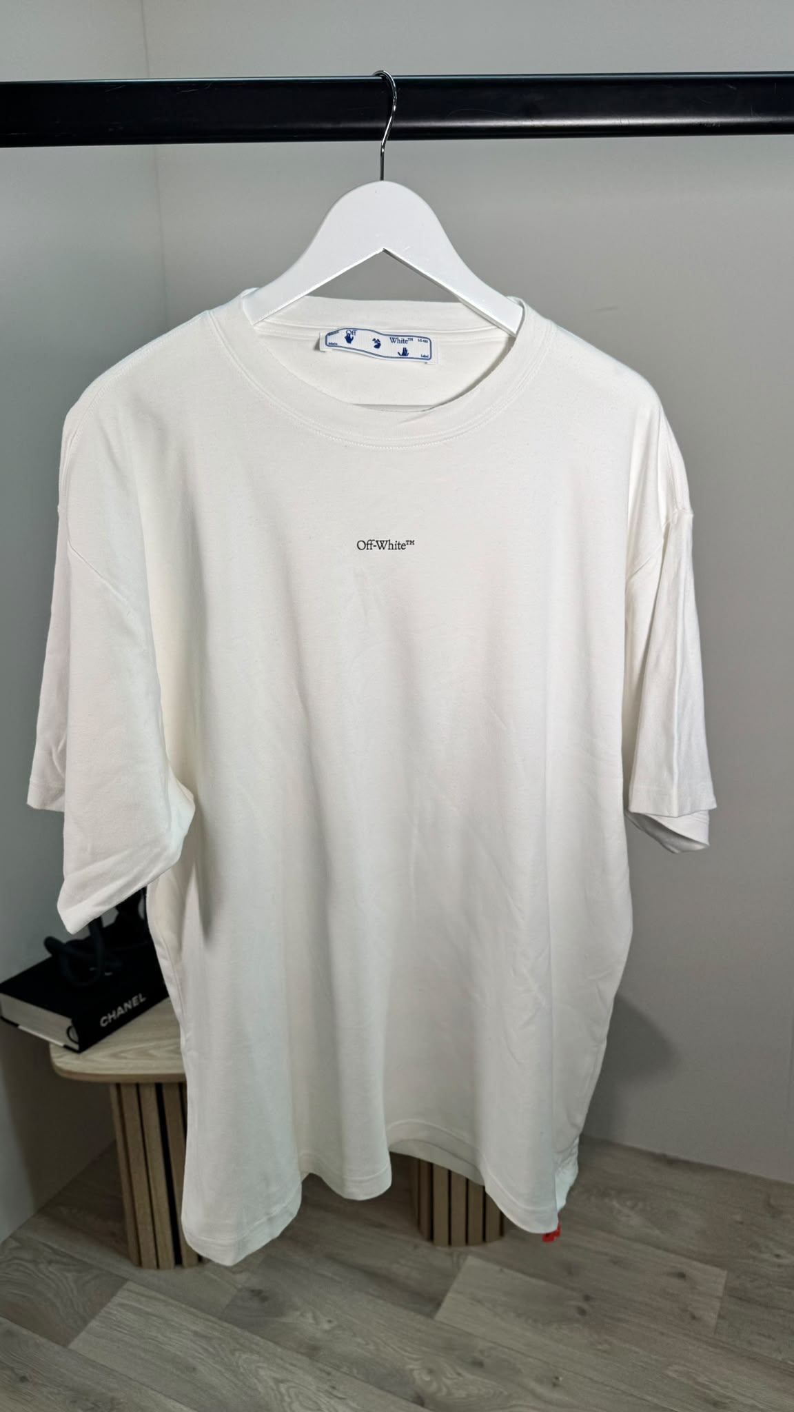 Off-White White T-Shirt Botanical Back Print – Large