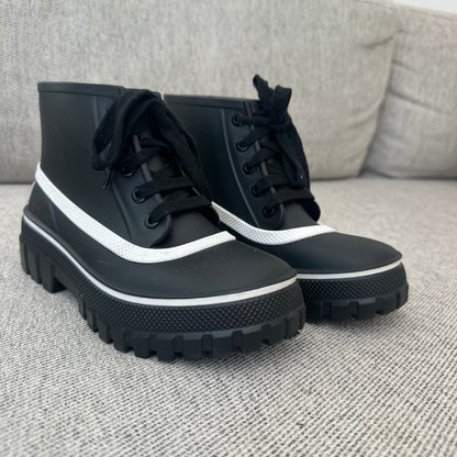 Givenchy Black & White Glaston Boots – EU 36 / UK 3