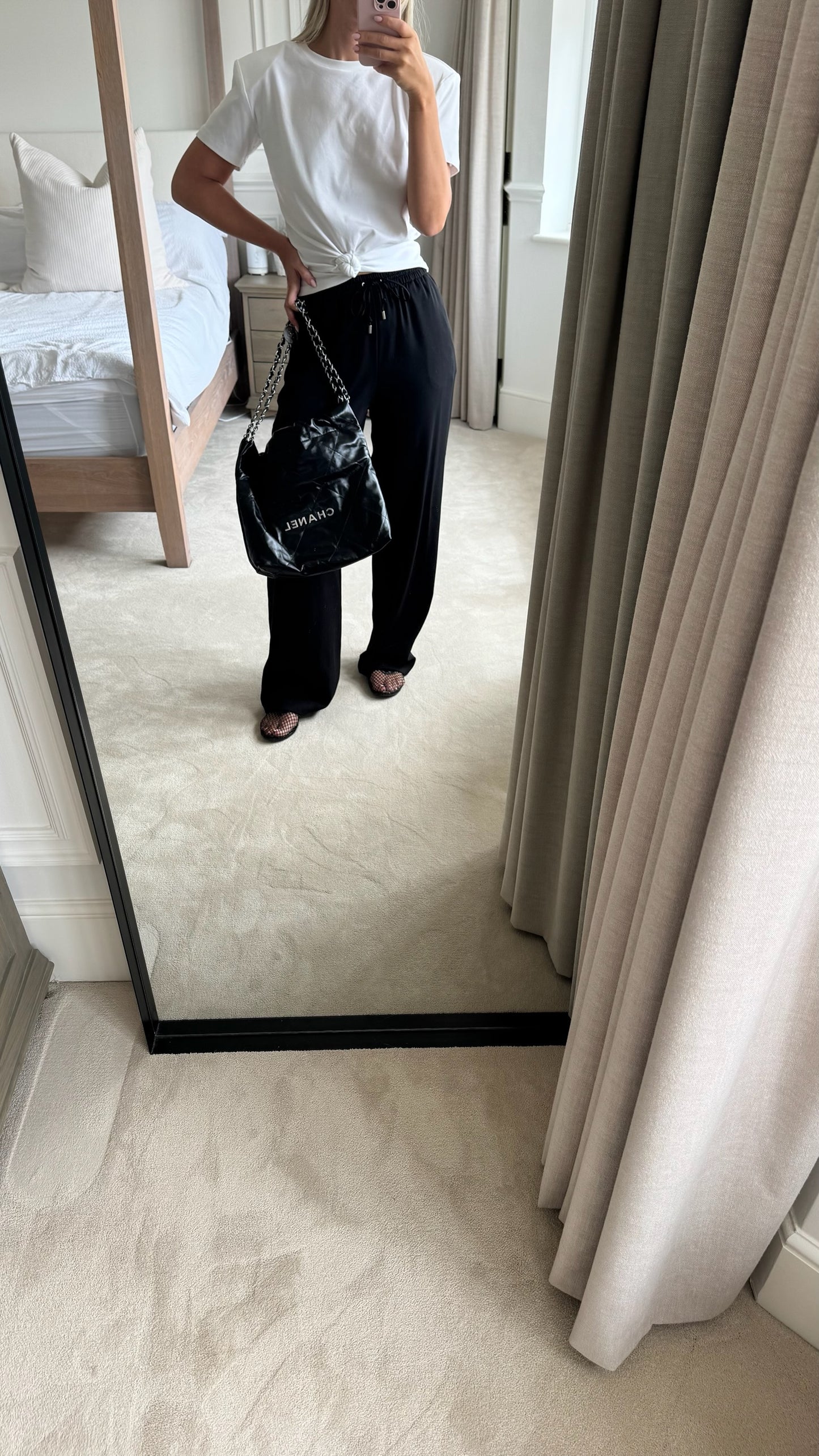 Chanel 22 Tote Quilted Diamond Stitched Hobo Bag with Brushed Silver Hardware. As New