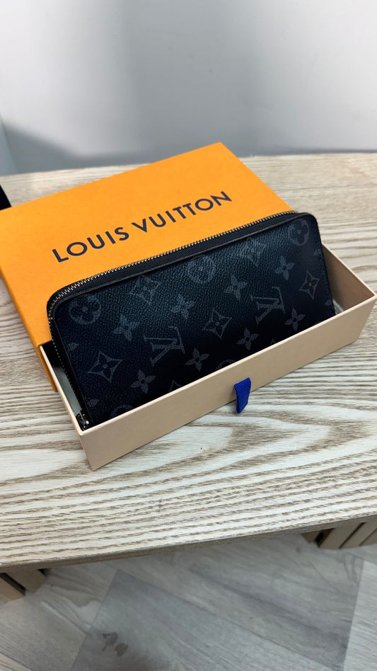 Louis Vuitton Black Monogram Zippy Wallet