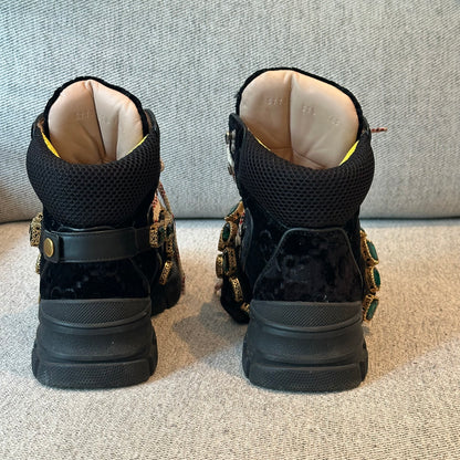 Gucci Black Crystal Velvet Flashtreck Chunky Boots – EU 37.5 / UK 4.5